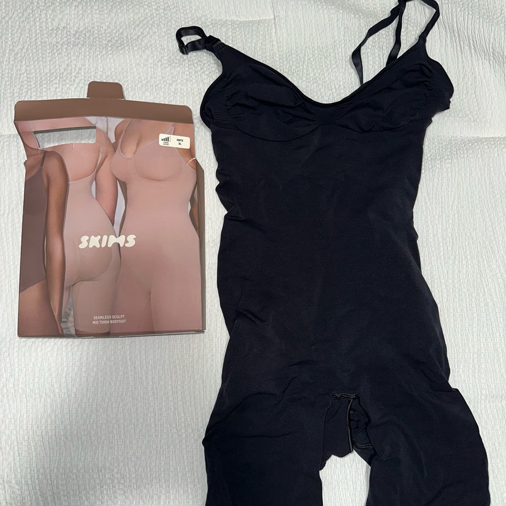 SKIMS Black Shapewear Bodysuit Intimates